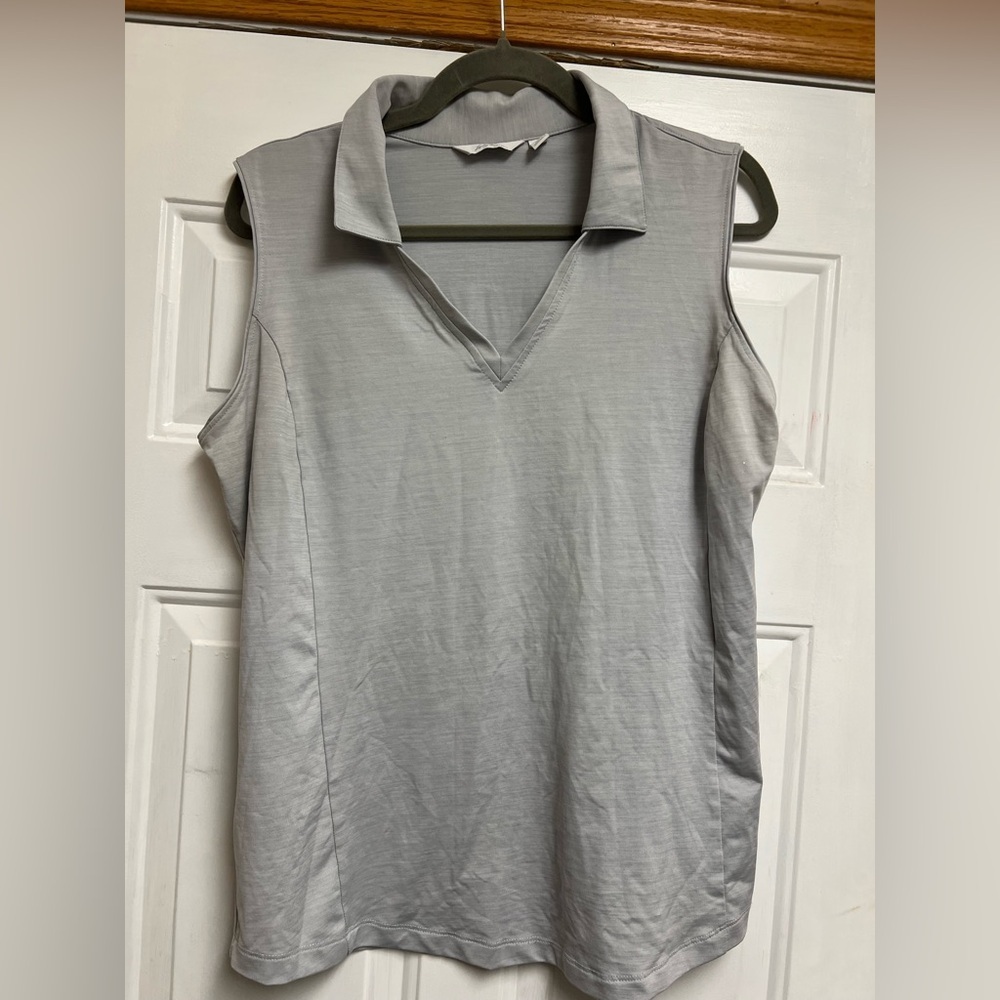 Lady Hagen Gray Muscle Tee